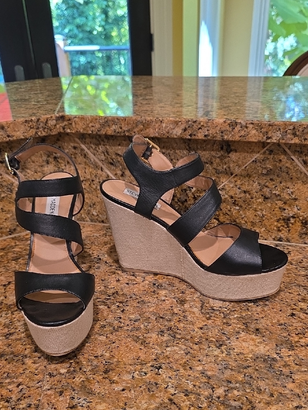 Steve Madden Wedge Sandals - SZ 10